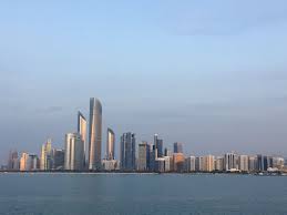 Travel At Abu Dhabi Corniche New York Skyline Skyline Travel