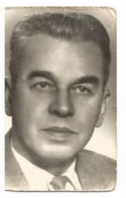 Здравствуйте ! Помогите пожалуйста советом. У меня есть на руках  свидетельство о смерти деда , мне необходимо узнать имя его отца , которое  всю жизнь скрывалось и семейная легенда гласит , что