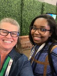 Destiny Hinton (@destiny_hint)