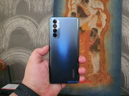 Sejumlah hp oppo terbaru diluncurkan untuk bersaing dengan berbagai tipe hp terbaru lainnya. Idc Reno4 Perkuat Posisi Oppo Di Segmen Lebih Dari 400 Selular Id