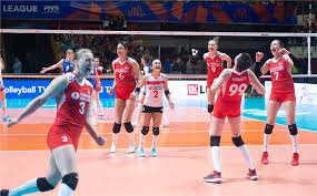 Filenin sultanları ilk karşılaşmasını 25 mayıs'ta sırbistan ile oynayacak. Filenin Sultanlari Milletler Ligi Nde Ilk Haftayi 3 Te 3 Ile Namaglup Tamamladi Turkiye Voleybol Federasyonu Tvf