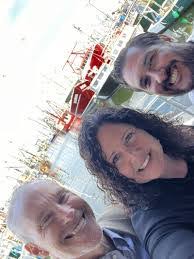 Alison Elder's Instagram, Twitter & Facebook