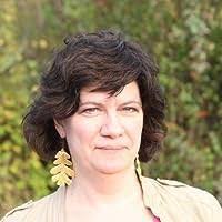 Lorie Lewis's Instagram, Twitter & Facebook