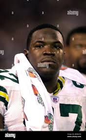 Green Bay Packers defensive tackle Cletidus Hunt during 41-7 victory over  the Oakland Raiders during an NFL football game at Network Associates  Coliseum in Oakland, Calif.