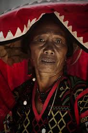 T Boli Filipino Clothing Filipino Culture Philippines Culture T'boli woven fabrics, embroidery, beadwork and brassware are much sought after. filipino culture philippines culture