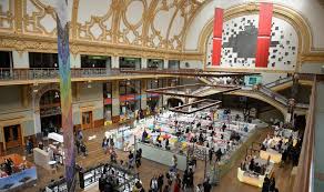Geen enkel shopping center heeft zo'n rijke geschiedenis als de stadsfeestzaal in antwerpen. Stadsfeestzaal In Antwerpen Wint Opnieuw Aan Populariteit De Standaard Mobile