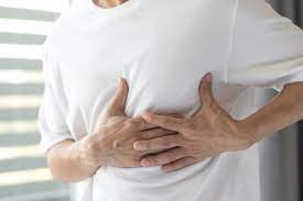 Are there any organs on the right side of the abdomen? Why Do I Have Pain Under My Right Rib Cage