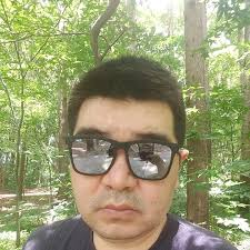 Where to find hardware stores in Shanghai for mechanic tools?