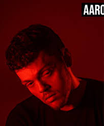 Aaron Todd's Instagram, Twitter & Facebook