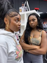 When Momo's cousin tries to apologize to Joslyn, but gets the Diva instead!