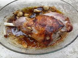 Gigot D Agneau De Lait Au Four Gigot Agneau Agneau De Lait Gigot Agneau Four