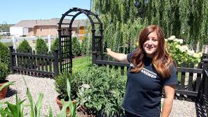 New Arbors Climbing Roses Garden Answer Youtube Rose Garden Landscape Climbing Roses Fenced Vegetable Garden