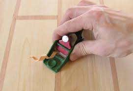 In fact, a new scraper doesn't even come with a usable edge out of the box, so i'll start with how to burnish the scraper to have a nice burr on it. Using And Burnishing A Cabinet Scraper