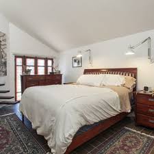 Burgundy and gold bedroom ideas. Maroon Bedroom Ideas And Photos Houzz