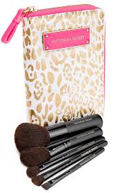 summer 2016 cosmetic bags brushes