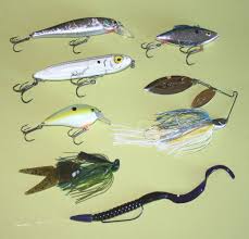 Largemouth Bass Lures Guide On How To Choose The Best One
