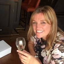 Linda Jolly's Instagram, Twitter & Facebook