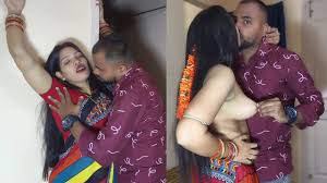Desi Tamil Mallu Aunty Hot Romance with Kissing and Saree Blouse Bra Remove  by Rahul