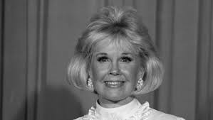 Der mann in mammis bett (1970). Doris Day Mit 97 Jahren Gestorben