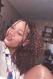 Curly Hairstyles Hairstyles For School Hairstyles Chin Length Hairstyles Latina Hairstyles Cute Curly Hair Styles Natural Hair Styles Cute Curly Hairstyles