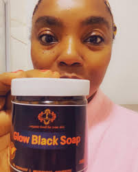 Hot chocolate skin glow forever ! #MelaninSkinPopping #BrownSkinGirl  @p_organics247 @p_organics247 @p_organics247