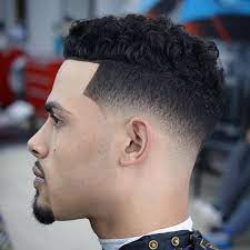 A los hombres tambien les gusta estar a la moda y lucir hermosos para diferentes ocasiones. Pin En Cortes De Pelo
