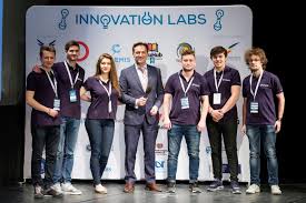 Pentru alte sensuri, vedeți google (dezambiguizare). Vara TrecutÄƒ La Sediul Google Din Zurich Cei Mai MulÈ›i Interni Erau Romani La Innovation Labs I Am Cunoscut Pe Tinerii Care InvaÈ›Äƒ In StrÄƒinÄƒtate È™i Se Intorc SÄƒ Schimbe Romania