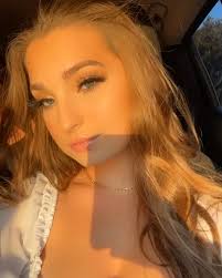 Chelsea Bouquet (@chellsss__) • Fotos y videos de Instagram