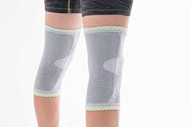 Incrediwear Incredibrace Knee Brace Sleeve M