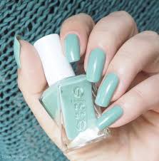 Sep 15, 2012 · typically a nail polish can last from 18 to 24 months if they are kept in a cool dark place. This Nail Polish Lasts As Long As Or Longer Than A Regular Manicure