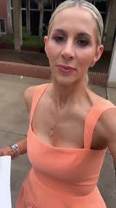 Adriana Rutledge's Instagram, Twitter & Facebook