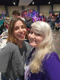 I have a confession to make GSQ'z…I got lost in this parking garage trying  to find my car, so I decided to film 🎥 my rap video at this particular  spot. I