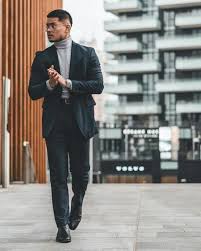 Best guide to buying a suit including cost, process & benefits. How Much Does It Cost To A Tailor Made Suit