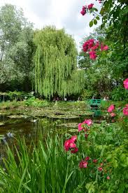 Monet S Garden Apricot Salad Beaux Jardins Monet Garden Jardin Monet