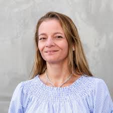 Sylvia Stahl's Instagram, Twitter & Facebook