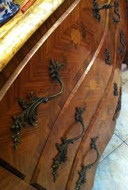 A low cabinet or chest of drawers, often elaborately decorated and usually standing on legs or short feet. Antique Commode Luj Xv Antik Spalato Shop