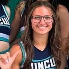 Amanda Enea's Instagram, Twitter & Facebook