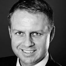 Thrilled to join the amazingly talented team at Latham & Watkins!