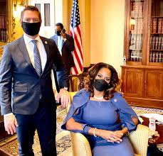 We don't have central air because it costs too much, so you walk around in your underwear, or plaskett went on to overwhelm ackley in the november general election, garnering almost 98 percent. Qahocn0tgxi Om