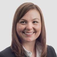 Dominique Berg's Instagram, Twitter & Facebook