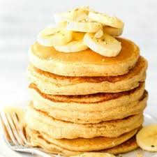 Thick And Fluffy Flourless Banana Pancakes Are A Delicious Vegan And Gluten Fre In 2020 Flourless Banana Pancakes Gluten Free Banana Pancakes Pancakes Made With Banana
