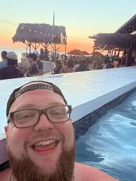 Shout out to Dena & EJ @steelcityfinancial for rewarding us with an AMAZING  trip to Jamaica! 🇯🇲 Congratulations to our Top Medicare HEAP Agency  Owners Amanda Bias & Gary Bias Congratulations to