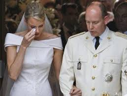 Née charlene lynette wittstock, le 25 janvier 1978 à bulawayo (alors rhodésie, et actuel zimbabwe). Charlene Di Monaco Piange All Uscita Chiesa Di Santa Devota Princess Charlene Royal Brides Prince Albert