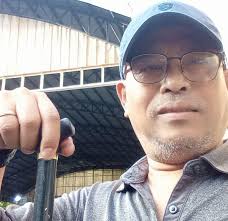 Our writer/columnist Botchi Santos is scheduled to undergo a kidney  transplant at 8am today. We ask for prayers for a successful procedure. 🙏