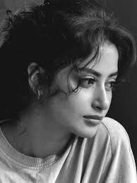 Sajal Aly looks stunning in these raw, monochrome shots 🤌🏼🥹🫶🏻