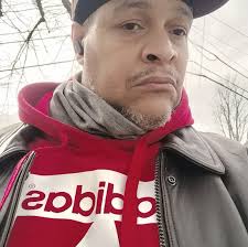 Geoffrey Watson (@geoffrey.watson.16568) • Facebook, Connect with friends