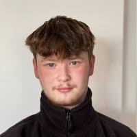 Tracey Reeder's Instagram, Twitter & Facebook