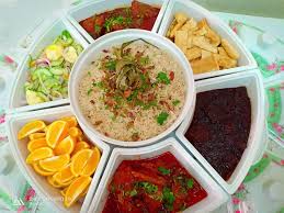 Che' nom resepi biskut cornflakes madu, resepi kuih raya yang paling mudah, cepat dan sedap. Resepi Nasi Minyak Dengan Ayam Masak Merah Dan Daging Masak Hitam Daridapur Com