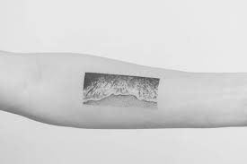 Women can also have it at the back of their neck. Water On A Beach Sand Tattoo By Nano Ponto A Ponto Tattoogrid Net