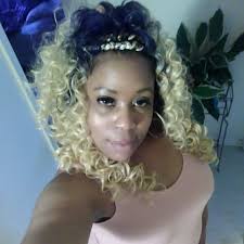 Ms. Lauryn Hill & Wyclef Jean in the building! #SNL50: The Homecoming  Concert is streaming now